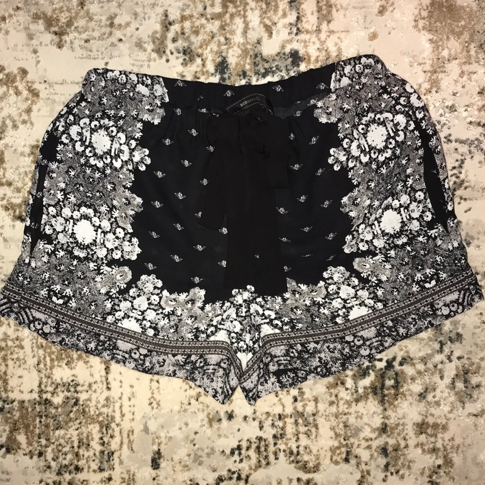 BCBGMAXAZRIA “kyle” printed shorts